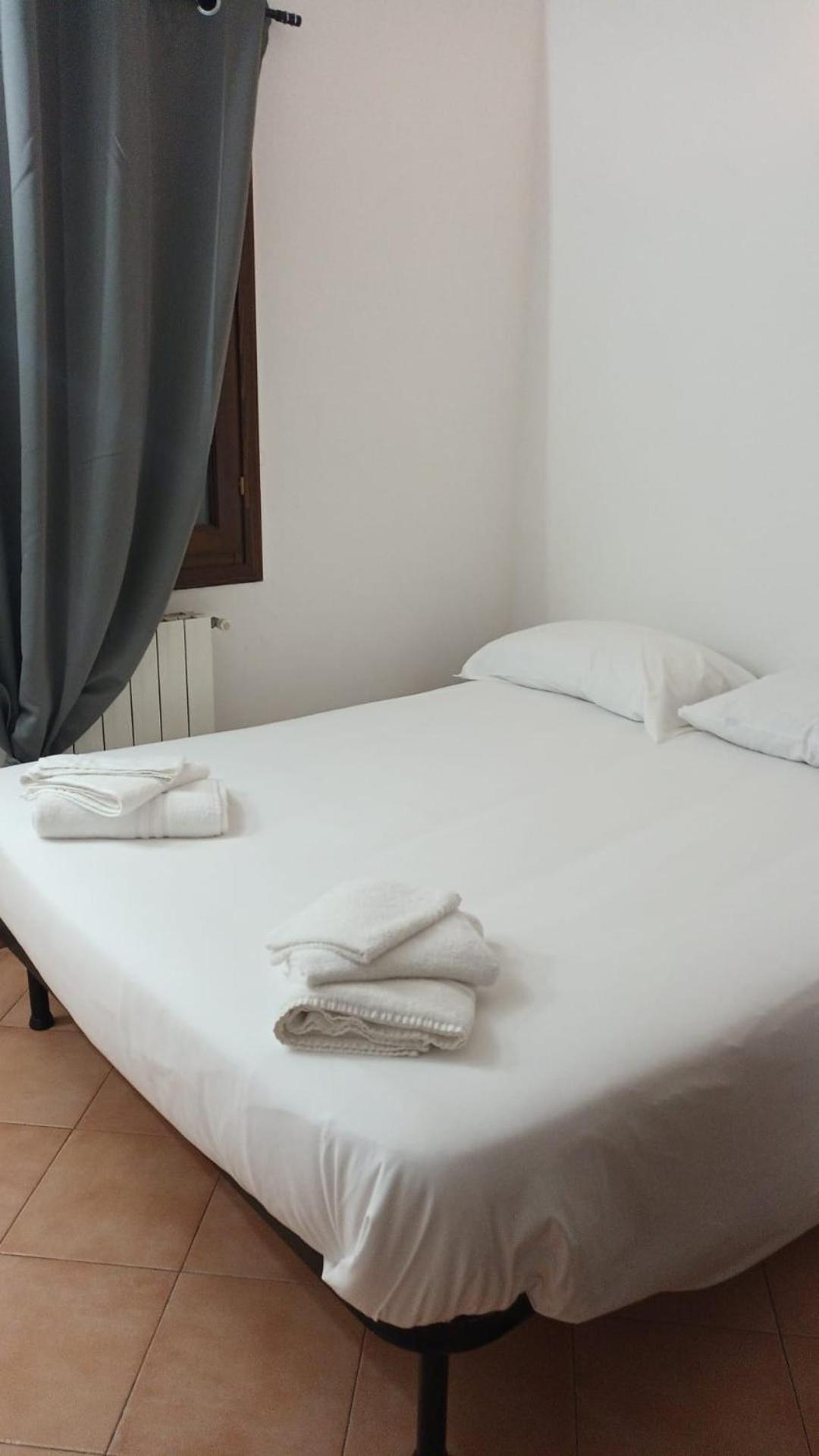 Casa N 2 Con Parcheggio Privato E Colonnina Ricarica Διαμέρισμα Λιβόρνο Εξωτερικό φωτογραφία